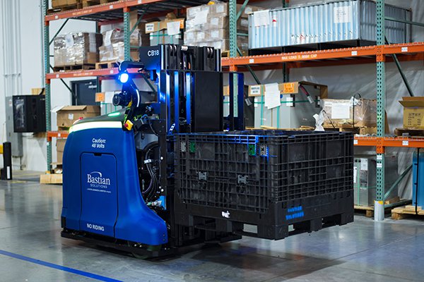 20230914-CB18-automated-forklift-AGF-pallet
