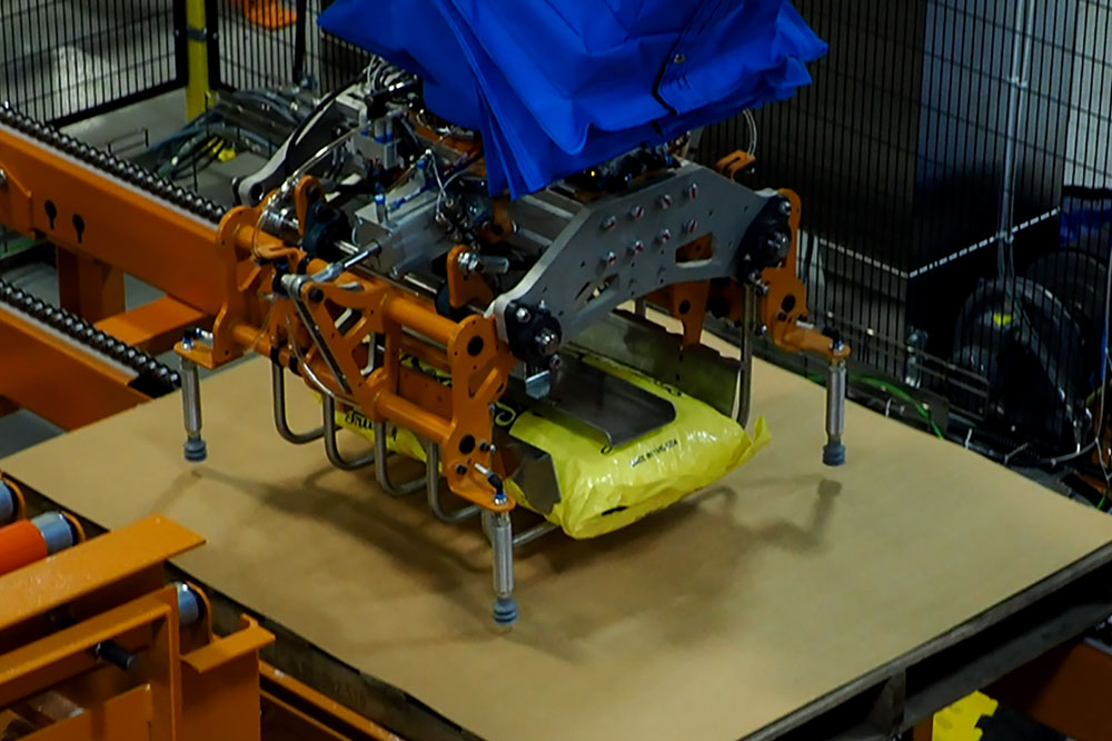 industrial palletizing robot