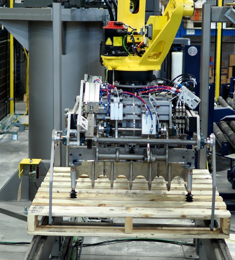 Industrial robotic pallet handling application