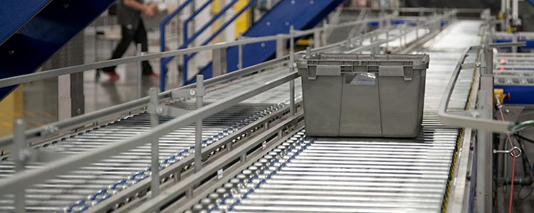 Conveyor roller replacement tips
